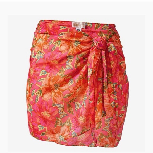 Beach Riot Melanie Wrap Coverup with Asymmetrical Sarong - Picture 2 of 6